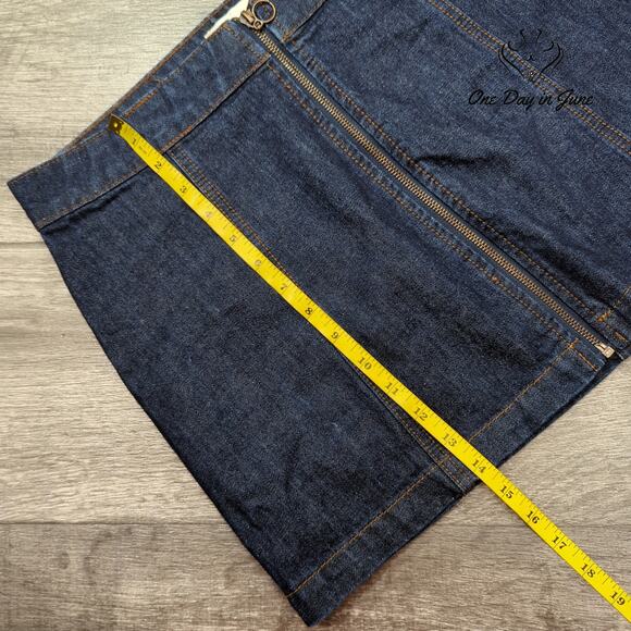 Altar'd State Zip Front Denim Mini Skirt Size M - Picture 4 of 5